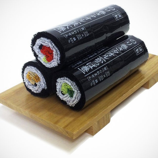 Norimaki Sushi Roll Towels