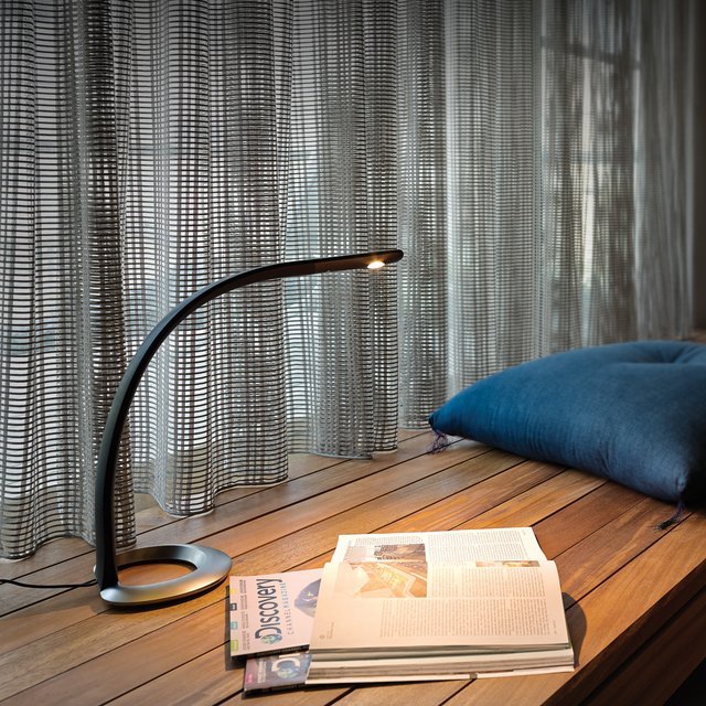 Hatha LED Desk Lamp