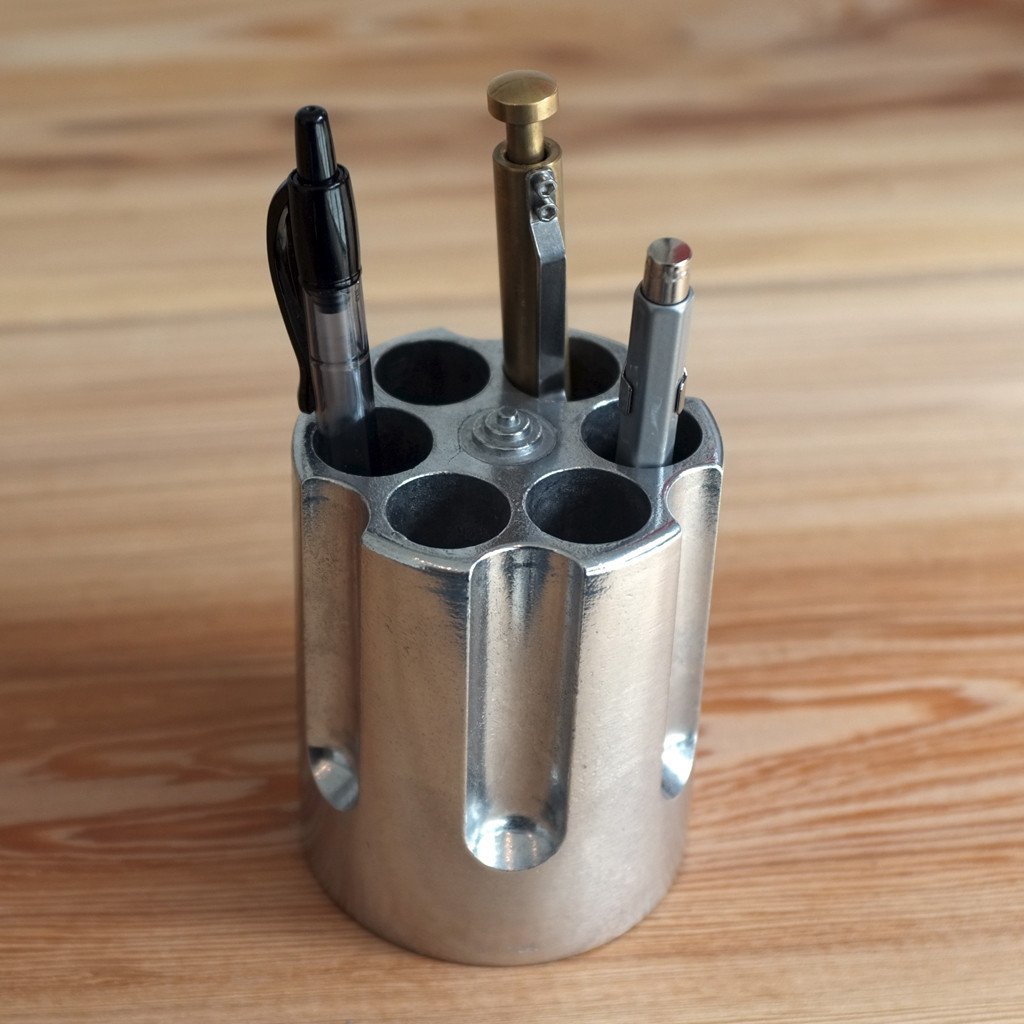 Revolver Pen Holder