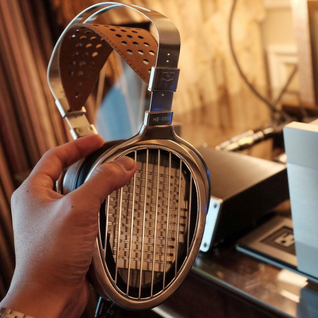 HiFiMAN HE-1000 Planar Dynamic Flagship Headphone