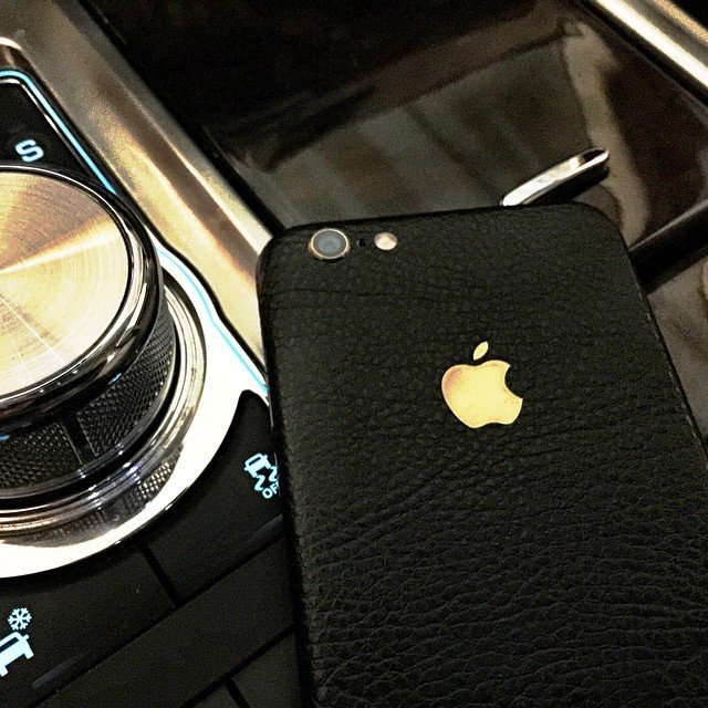iPhone 6/6+ Black Leather Full Body Wrap