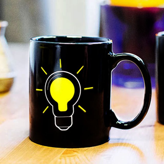 Heat Sensitive Light Bulb Mug