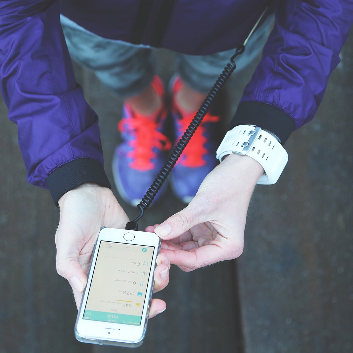 Highline iPhone Security Leash by Kenu