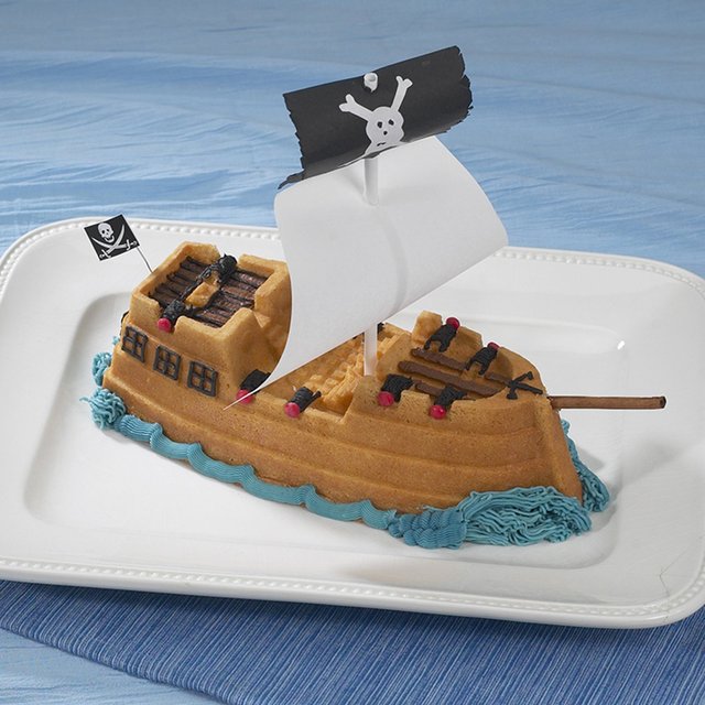 Pirate Ship Cake Pan
