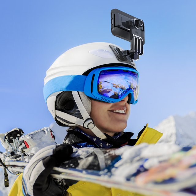 Selfy Helmet Mount by iLuv