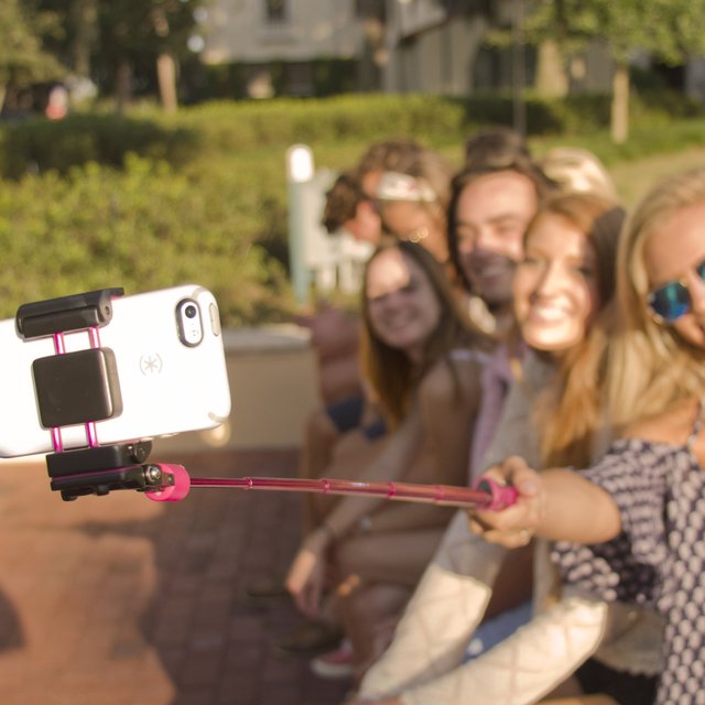 Smart iReach Selfie Stick