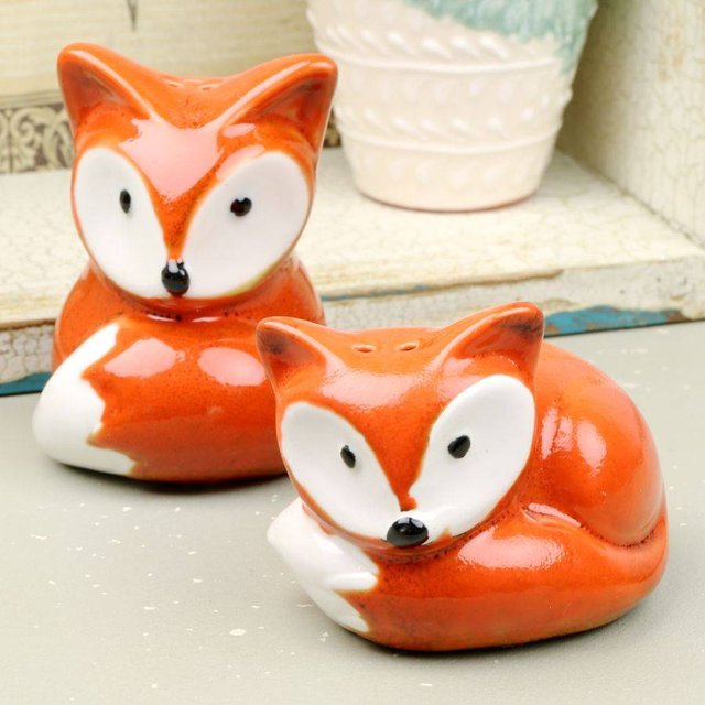 Foxy Salt & Pepper Shaker Set