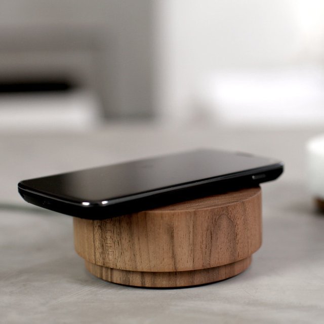 Pebble 2 Wireless Charging Pad & Speakers