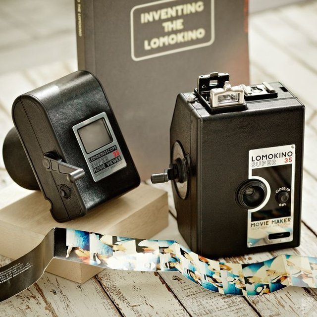 LomoKino 35mm Movie Camera & LomoKinoscope