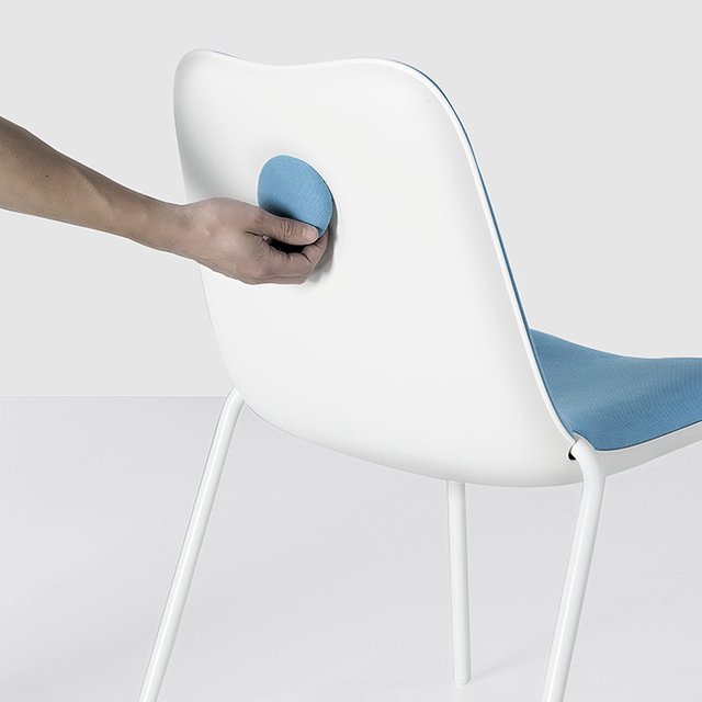 Boum Chair by Kristalia