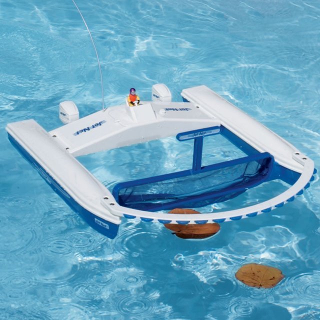 Jet Net Remote Pool Skimmer