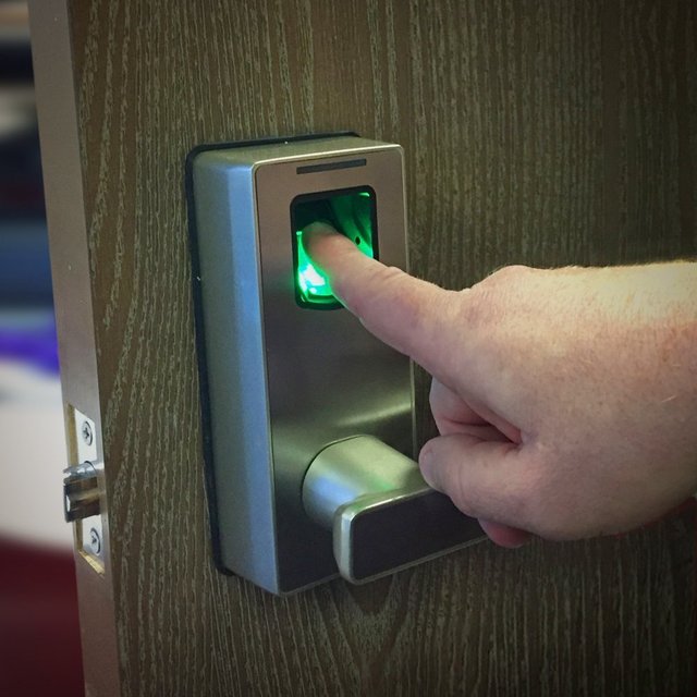 Biometric Fingerprint Lock by uGuardian