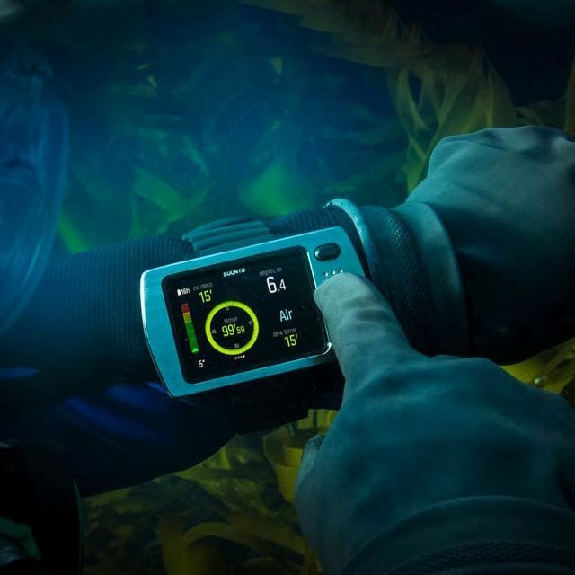 EON Steel Dive Computer by Suunto