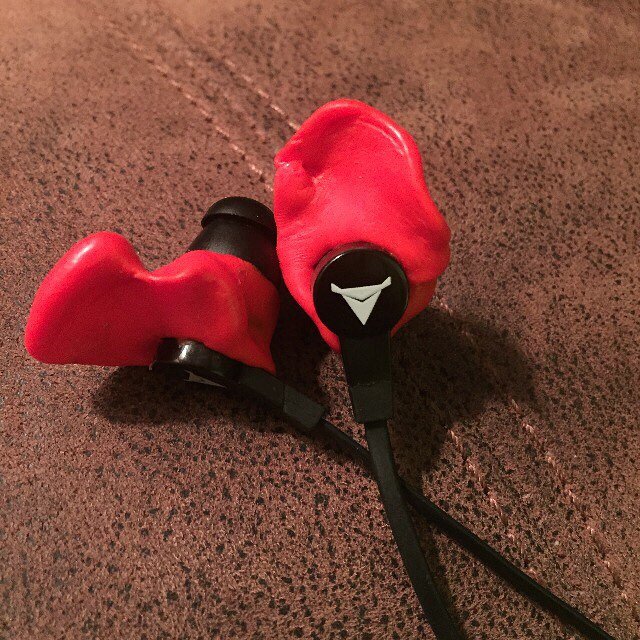 Decibullz Molded Red Earphones