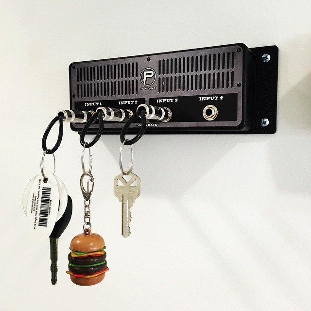 Pluginz Key Chains & Jack Rack