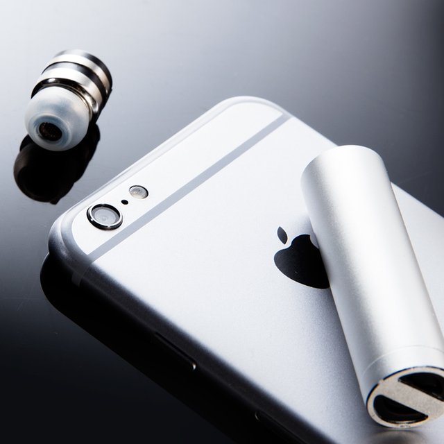 Bullet Bluetooth 4.1 Earpiece + Charging Capsule by Schatzii