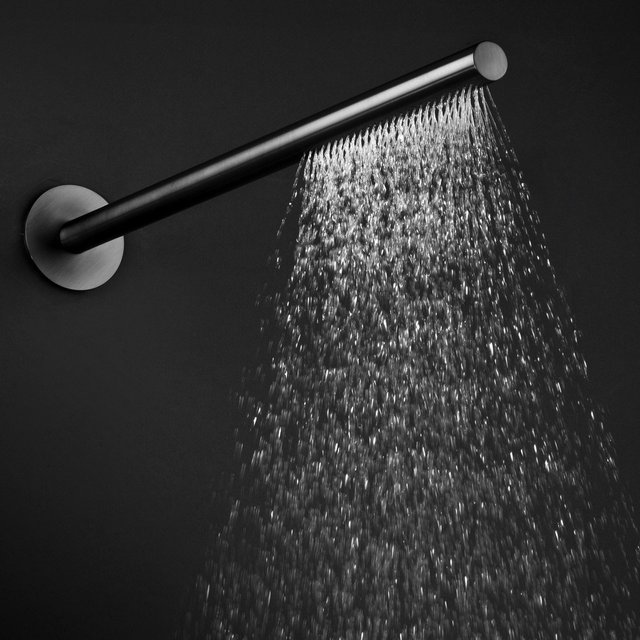 MGS Minimal Tubular Shower Head