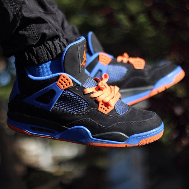 Air Jordan 4 Retro Cavs