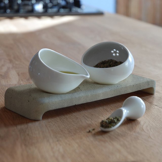 U-Spice Condiment Server