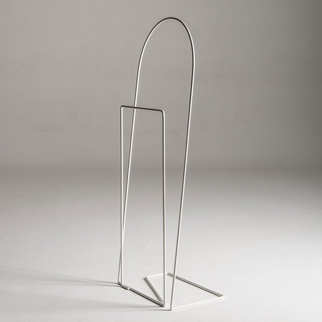 Graffa Clothes Stand