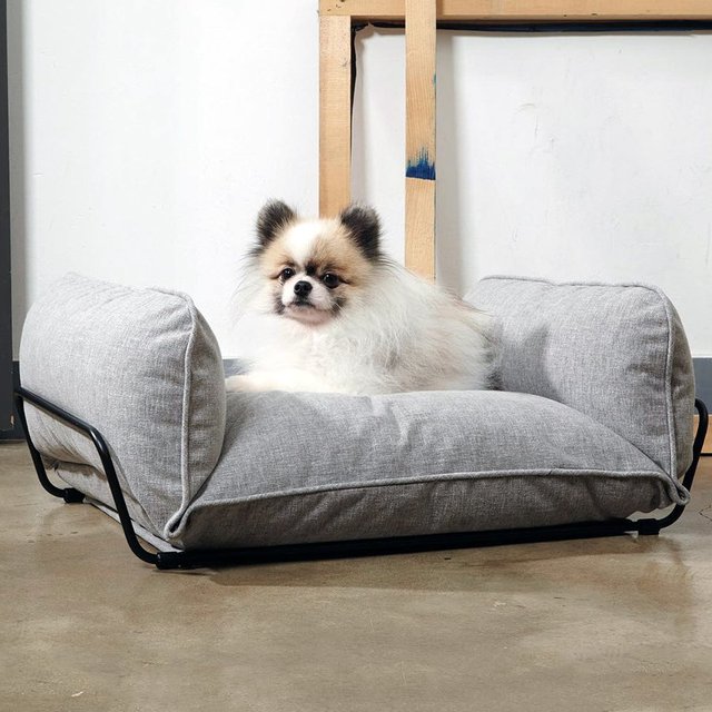 My Territory Pet Bed by Howlpot