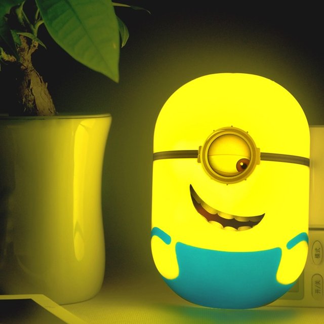 Minion LED Sensor Nightlight