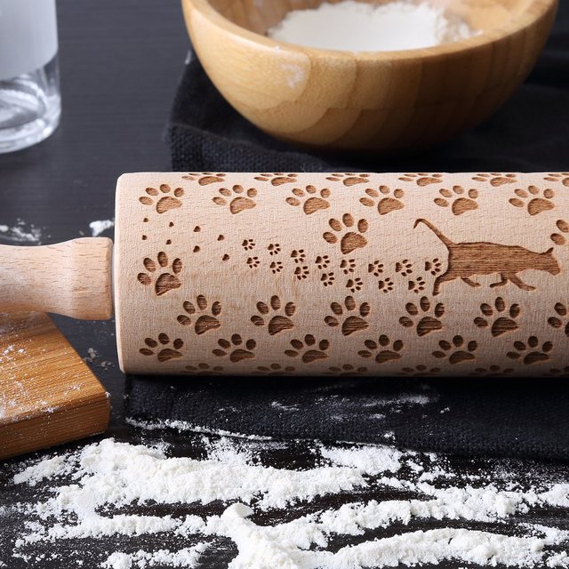 Beech Wood Cat Engraved Rolling Pin