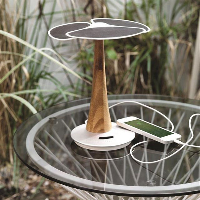 Ginkgo Solar Tree Charger