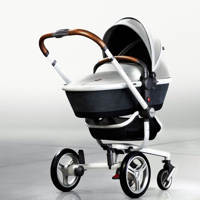 Silver Cross Surf Aston Martin Edition Stroller