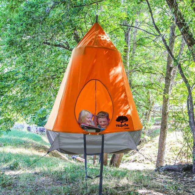 Treepod Hanging Treehouse