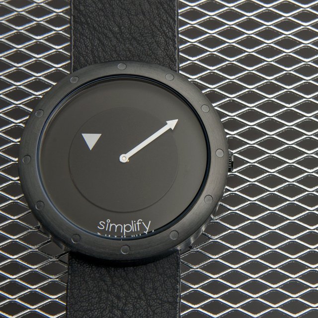 Simplify 2206 The 2200 Watch