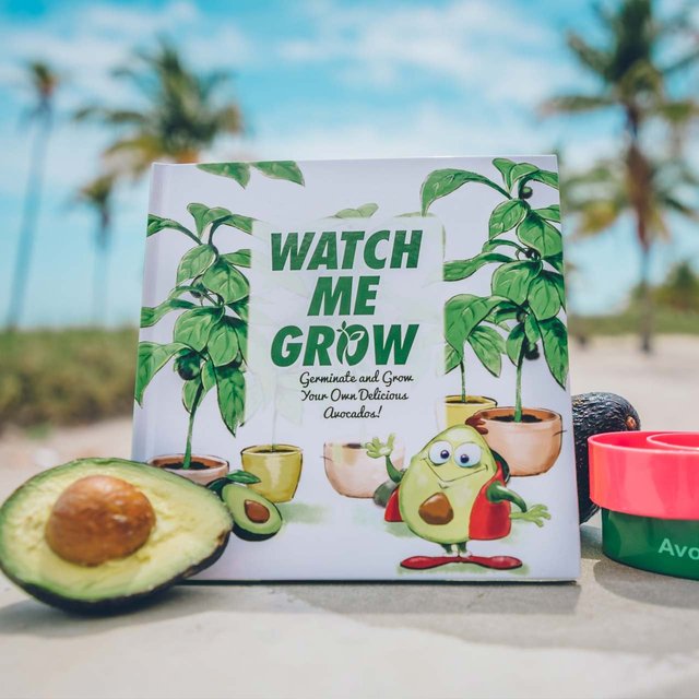 Watch Me Grow AvoSeedo Book Set