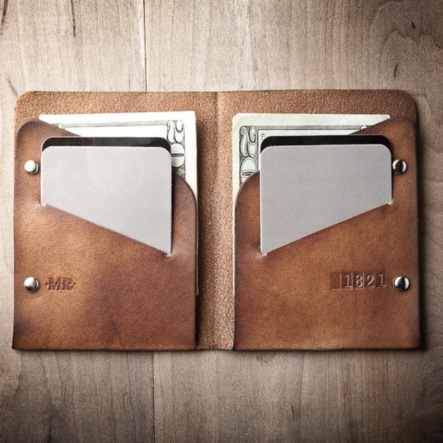 Minimal Slim Wallet by Mr. Lentz