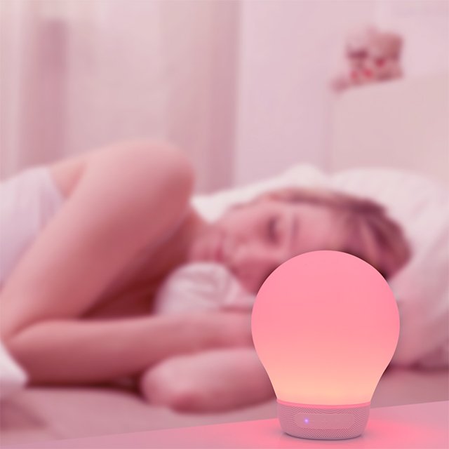 Aurabulb Bluetooth 4.0 Smart LED Speaker by Divoom