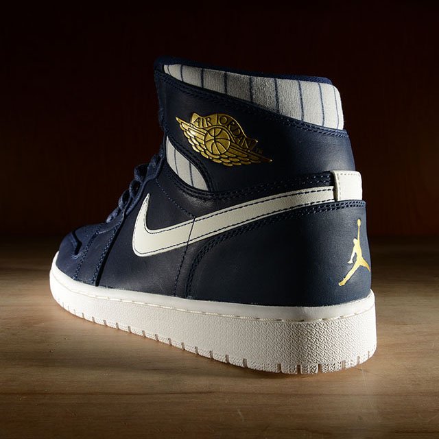 Air Jordan 1 Retro High Jeter