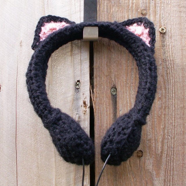 Black Cat Crocheted Headphones