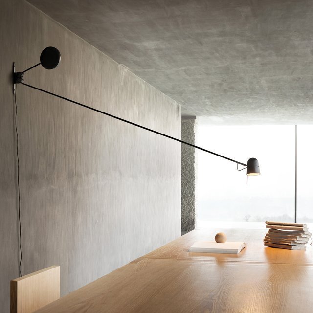 Counterbalance Wall Lamp