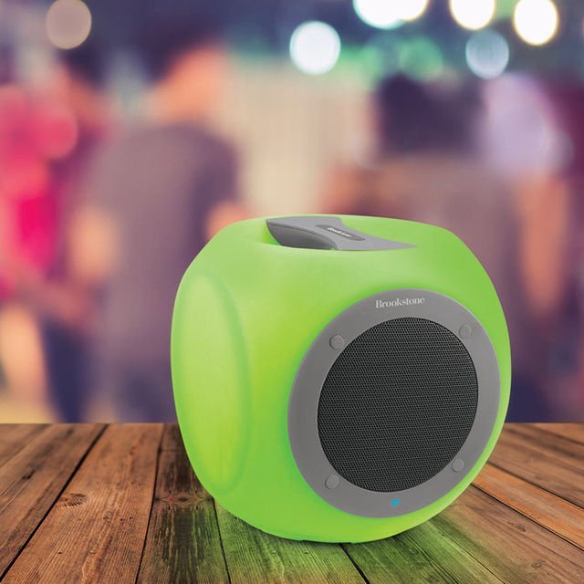 Eluma Color Changing Cube Speaker