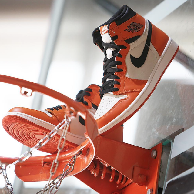 Air Jordan 1 Retro High OG Shattered Backboard