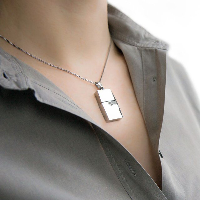 USB Necklace