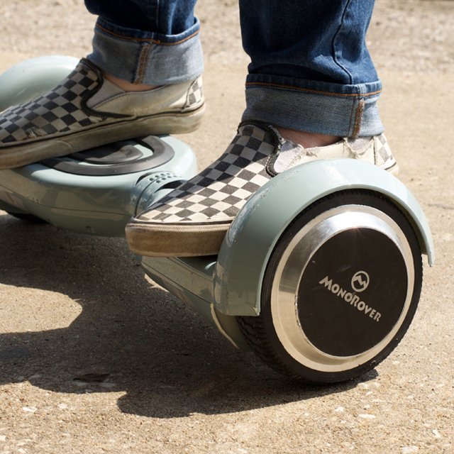 MonoRover Black R2D Hoverboard