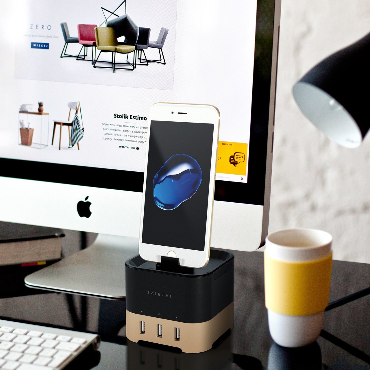 Satechi Smart Charging Stand