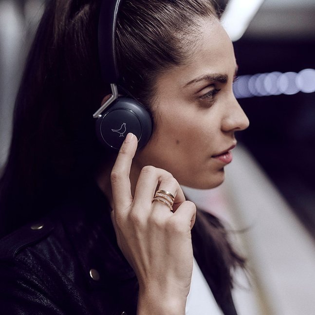 Libratone Q Adapt On-Ear Headphones