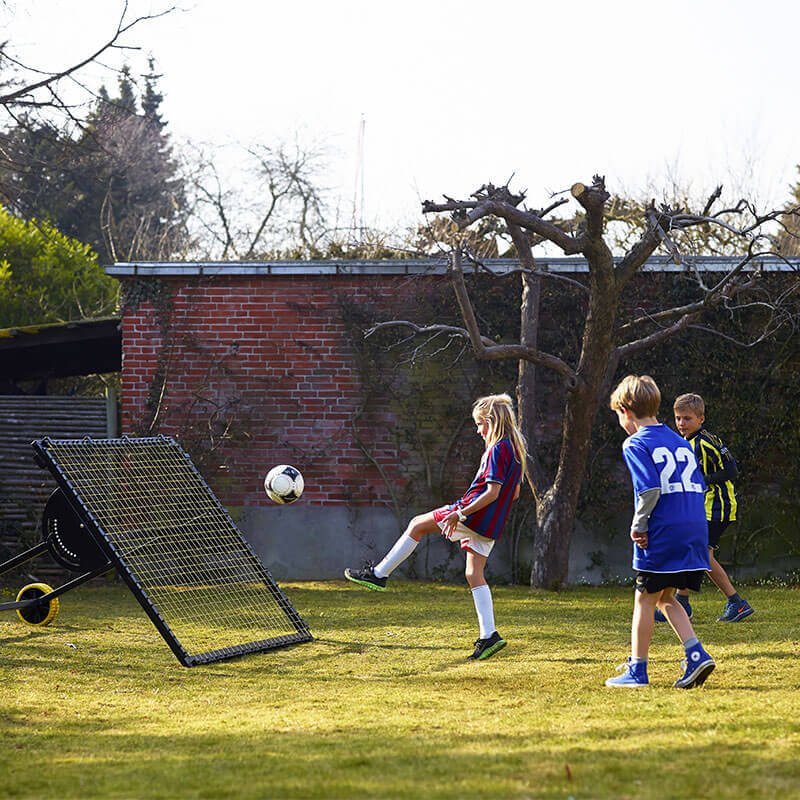 m-station Soccer Rebounder