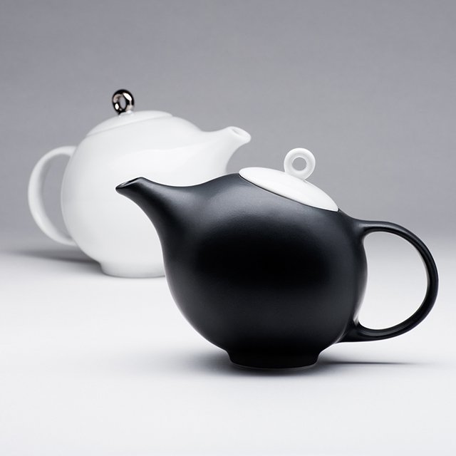 EVA Stoneware Teapot