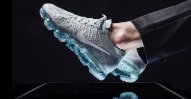 Nike Air Vapormax Flyknit Pure Platinum