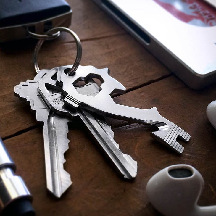 20-in-1 Key-Size Multi-Tool » Petagadget
