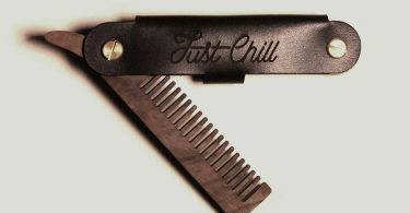 Walnut Razor Comb