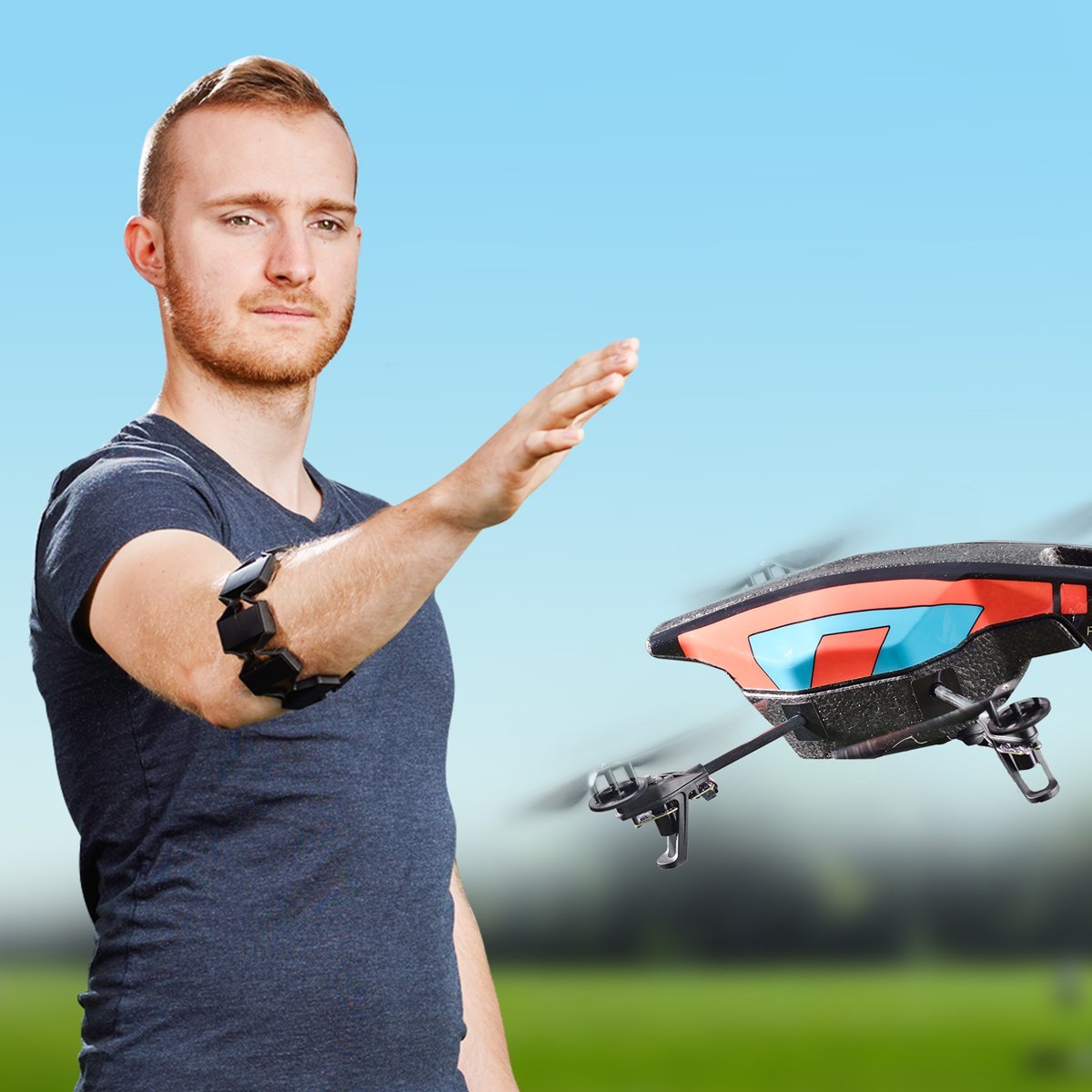 Myo Gesture Control Armband