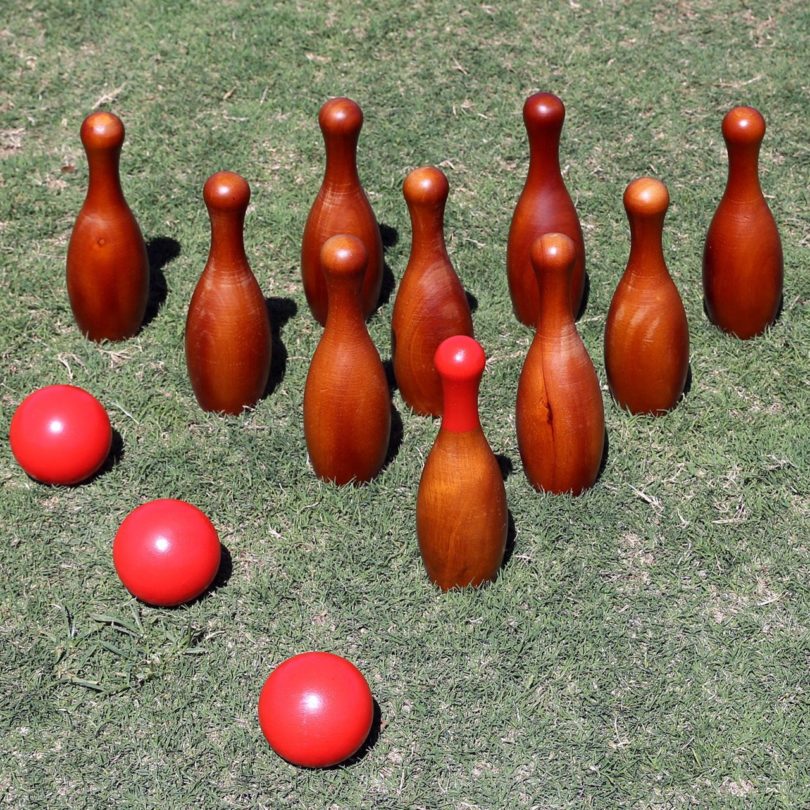 English Skittles Lawn Bowling